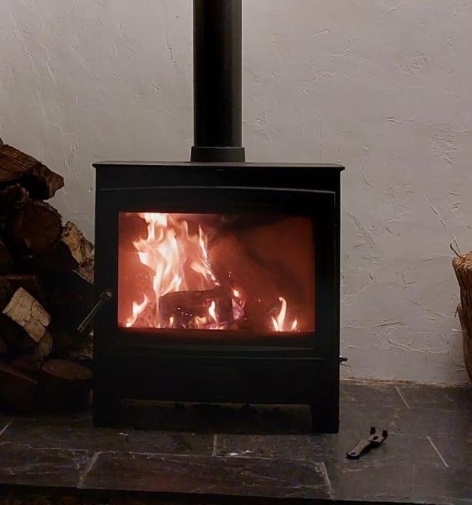 Llanfair Caereinion Bryntirion Farmhouse Rooms מראה חיצוני תמונה